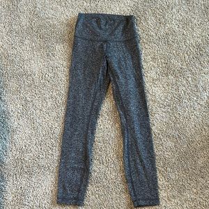 Lululemon Wunder Under Leggings 25”